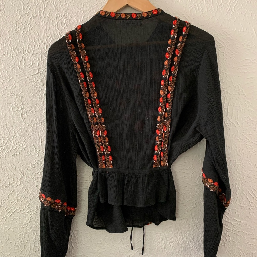 SOLD | DOEN Graceland Embroidered Blouse - Picture 6 of 6